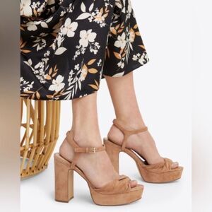 NIB Draper James Paloma Platform Heels in Light Brown Faux Suede Size 8
